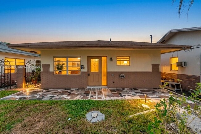Photo - 5742 Garfield St Unidad 2