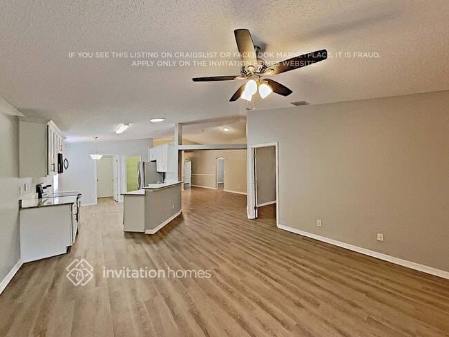 Photo - 4860 Manchester Dr