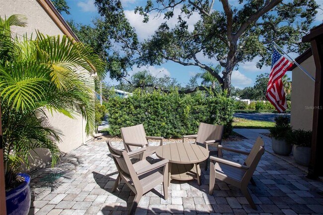 Photo - 3694 Glen Oaks Manor Dr