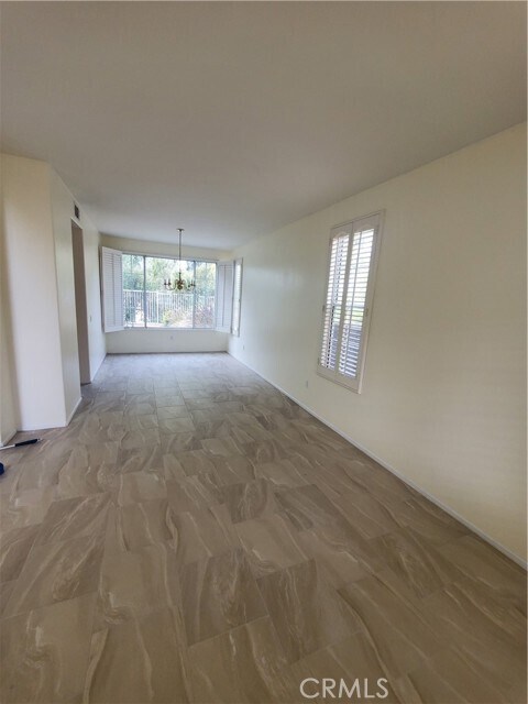 Photo - 758 Navarro Dr