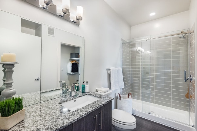 2BR, 1BA - Lemonade