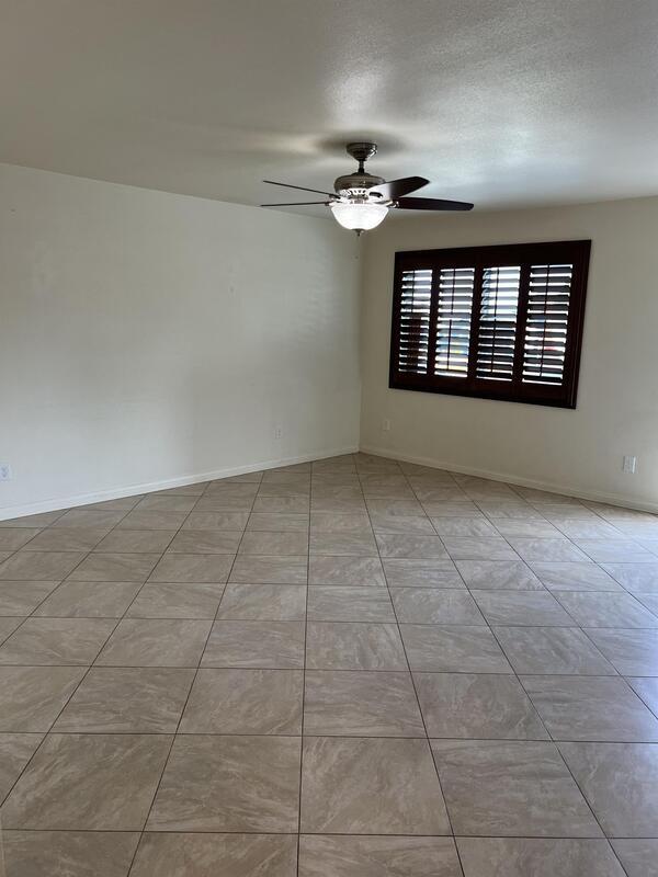 Photo - 2683 Caulfield Dr