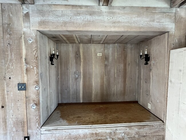 Photo - 1551 San Lucas St