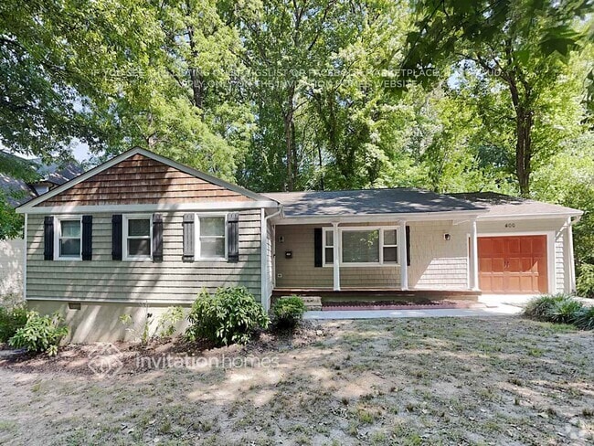 Building Photo - 400 N Sharon Amity Rd Rental