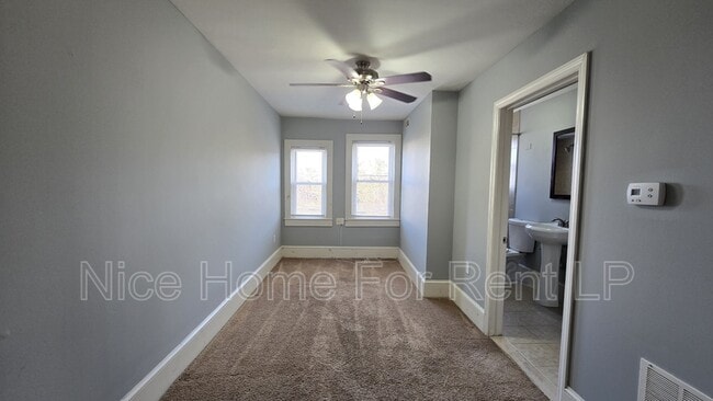 Photo - 64 Simpson Ave