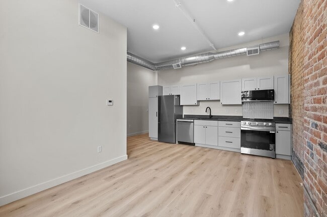 Photo - 266 E Michigan Ave Unit 203