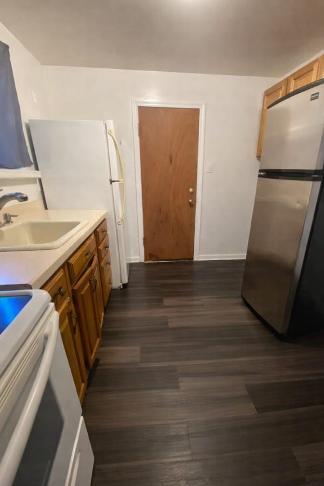 Photo - 3458 N Bodine St