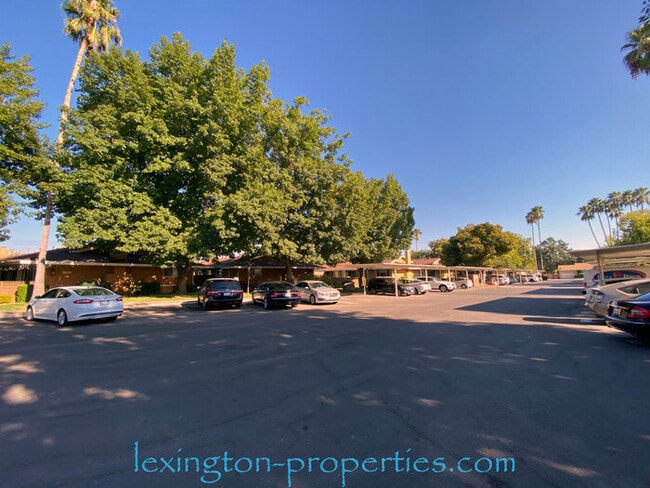 Photo - 5023 Bremner Way Unidad 2