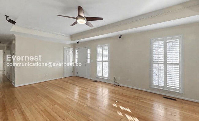 Photo - 1050 Independence Ct