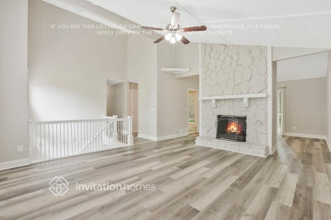 Photo - 242 Rustic Ridge Dr NE