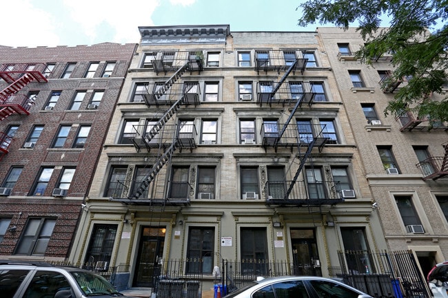 521 West 156th Street