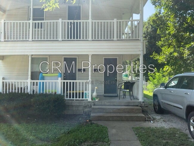 Photo - 837 S Armstrong St