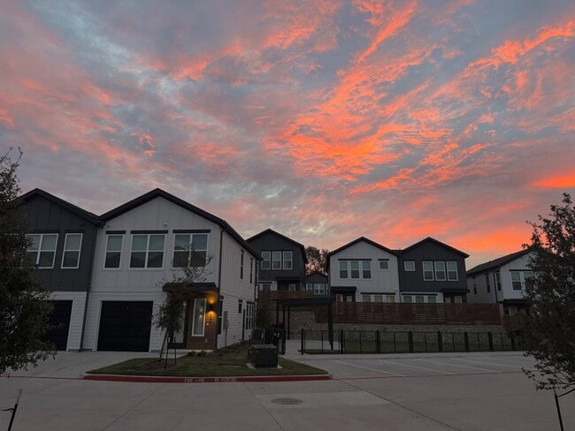 Photo - Collin Street, Melissa, TX 75454 - 2 BR 2....