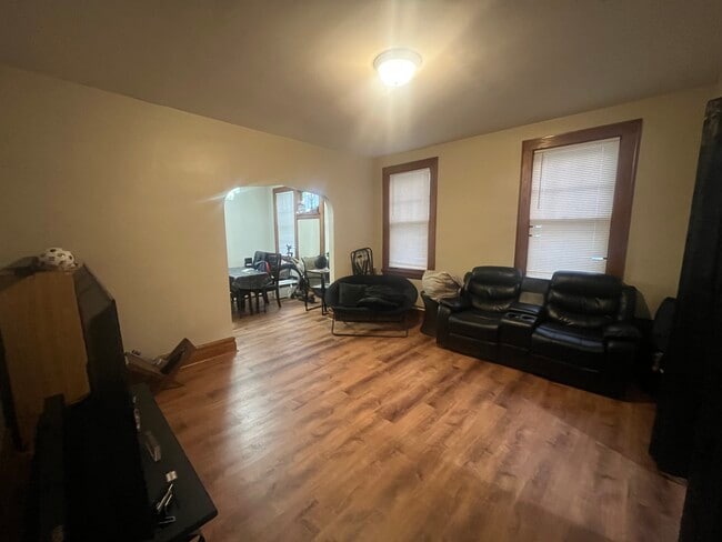 Photo - 392 N 12th St Unit 2