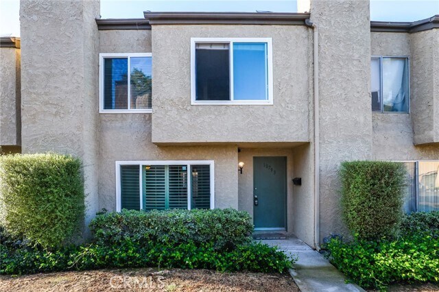10793 Onyx Ct