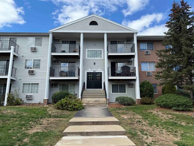 Photo - 383 Huse Rd Unit 05