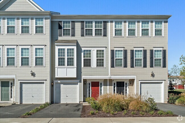 Building Photo - 8292 Heritage Crossing Ct Rental