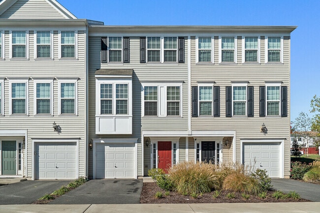 Photo - 8292 Heritage Crossing Ct Townhome