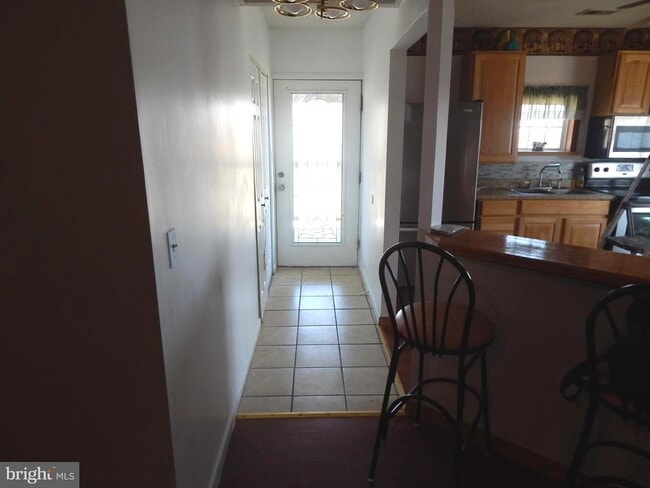 Photo - 2553 Warm Springs Rd