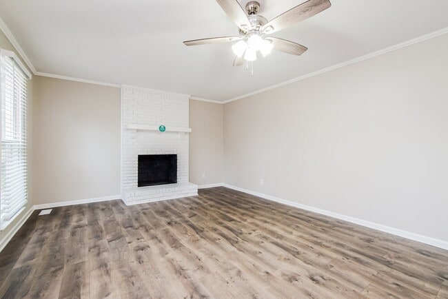 Photo - 601 Yates Pl
