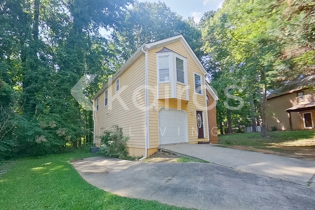 Building Photo - 835 Ashley Ln