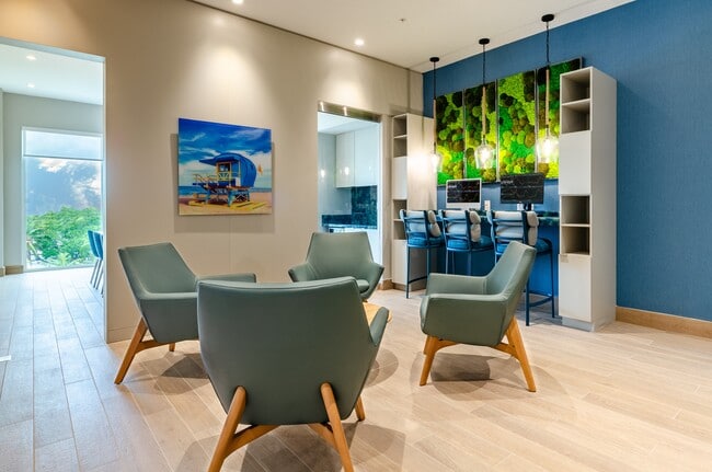 Meeting Space in Conference Room with Full Business Center Amenities