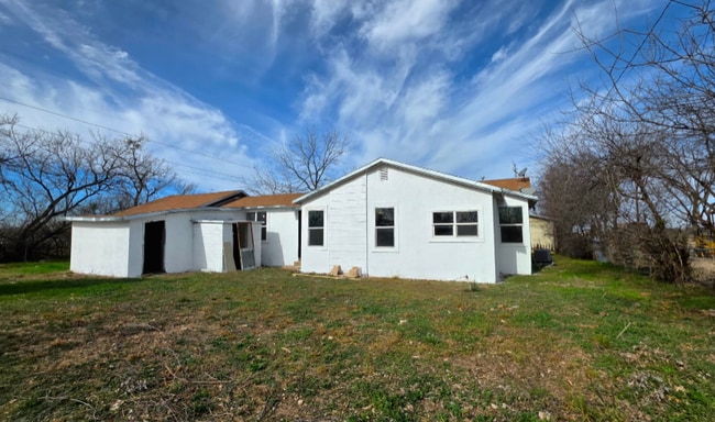 Photo - 2001 Old Ballinger Hwy