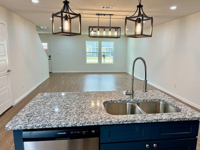 Kitchen - 5905 Grayson St