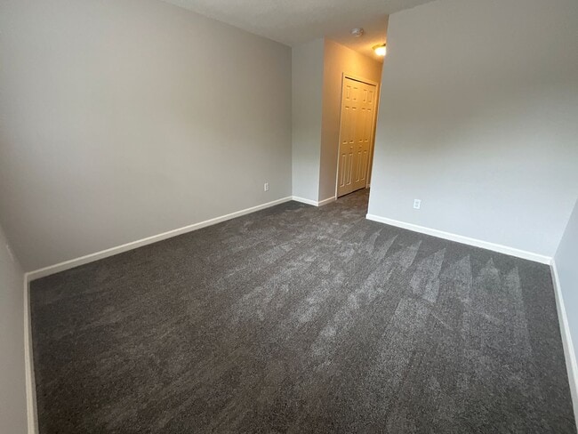 Photo - Charming 3 bdrm/ 2.5 bthrm End Unit Townhome!