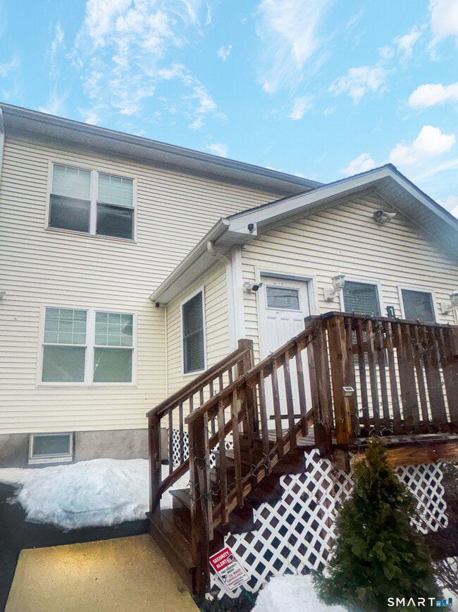 Photo - 1042 Iranistan Ave