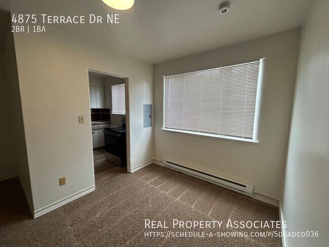 Photo - 4875 Terrace Dr NE