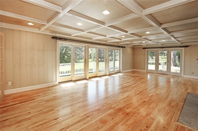 Photo - 2890 W Lake Rd