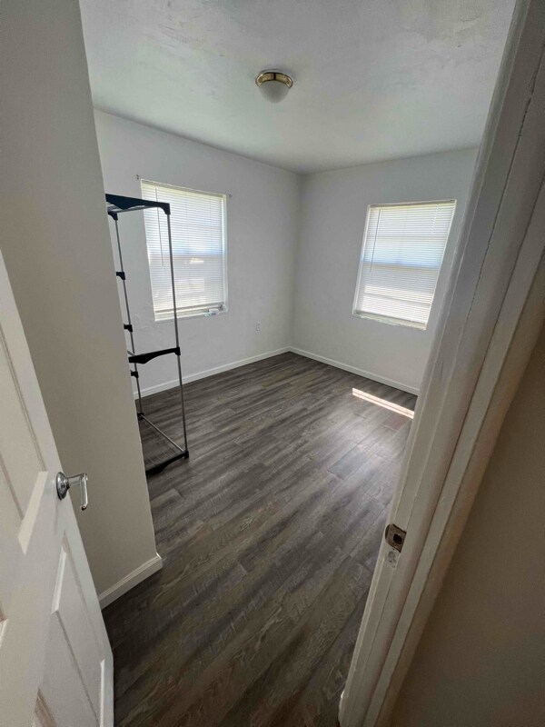 Photo - 1154 Harbor Dr