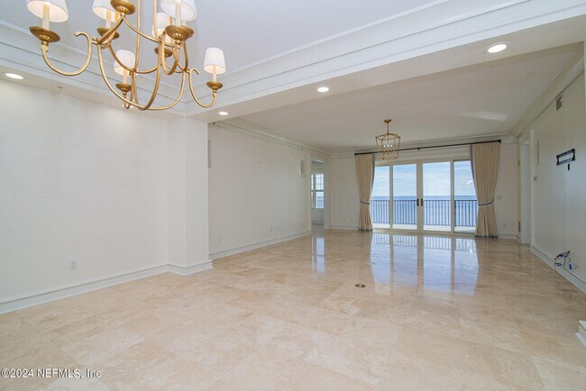 Photo - 2358 Riverside Ave Rd Unit 401