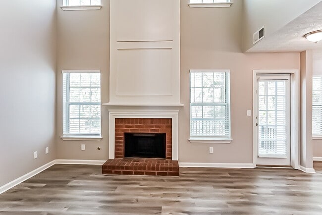 Photo - 7144 Springchase Way