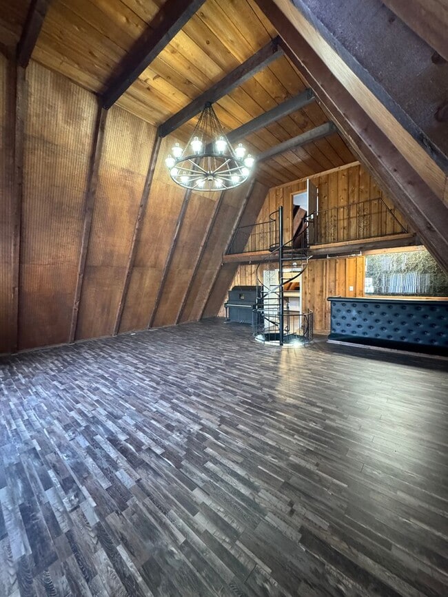 Photo - 3938 Cloverdale Rd Unit A