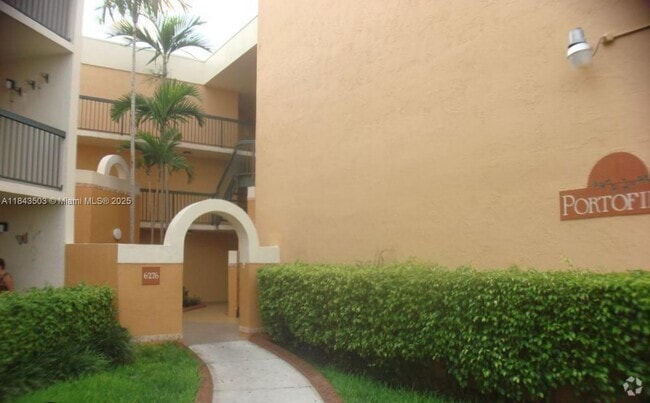 Building Photo - 6272 NW 186th St Unit 208 Rental