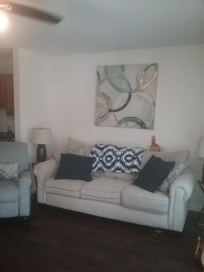 Photo - 1400 16th N St Unit 1