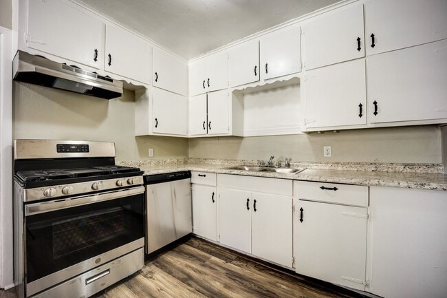 Building Photo - SF-067-1216 &amp; 1218 North 35th Street Duplex Unit 1218 North 35th Street