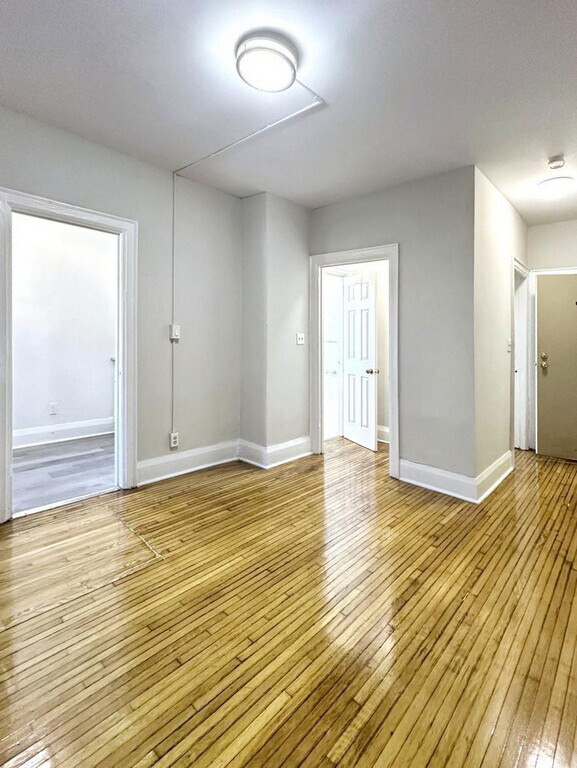 Photo - JARVIS COURT APARTMENTS