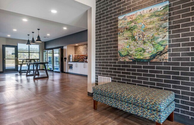 Photo - Furnished Studio-Tampa - Gibsonton