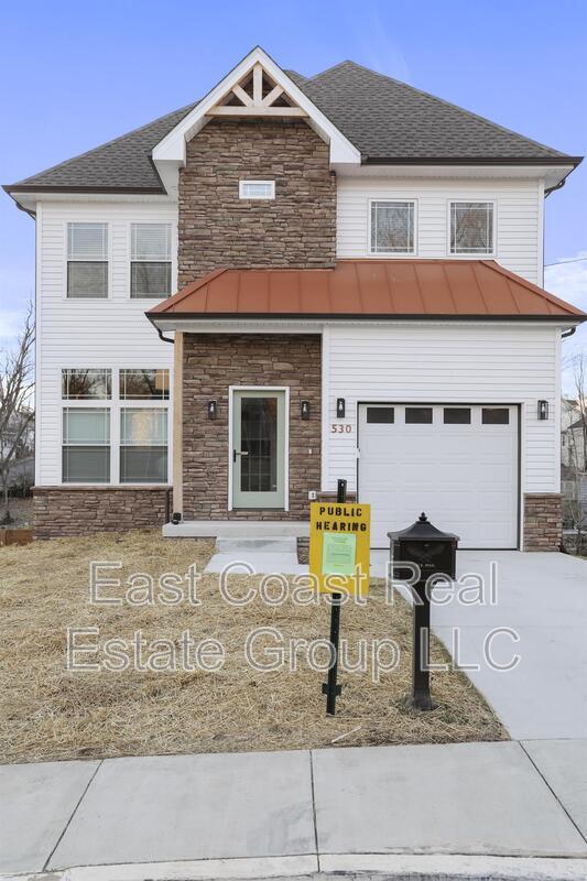 Photo - 530 N Third St