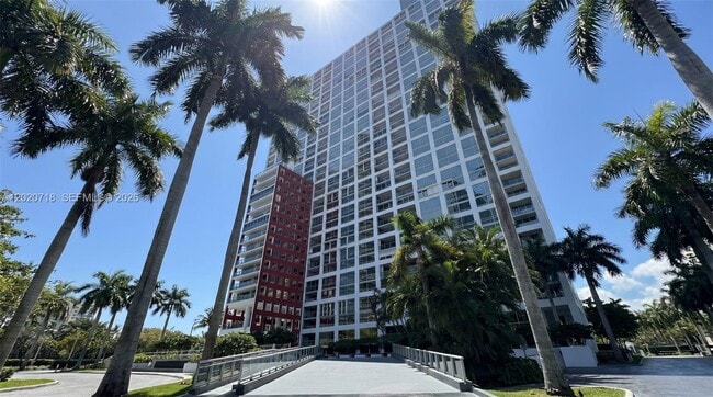 Building Photo - 1541 Brickell Ave Unit A1801