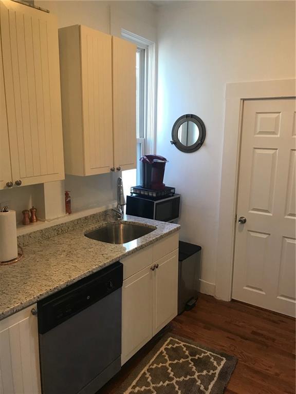 46 Lee Ave Unit 1