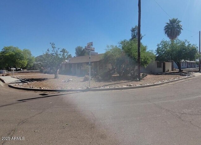 Photo - 2513 N 48th Pl