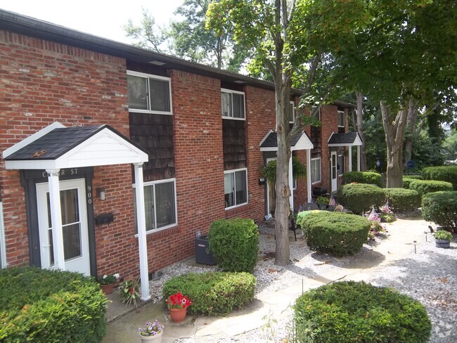 Penglyn Townhomes - North Huntingdon Collection Rental