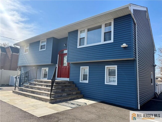 Building Photo - 1084 Stelton Rd