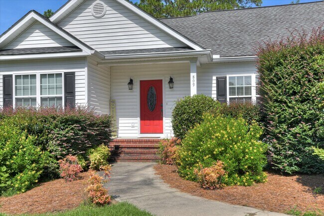 Photo - 809 Rutledge Rd SW