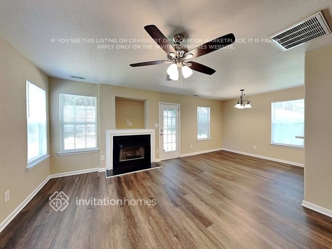 Photo - 5228 Silabert Ave