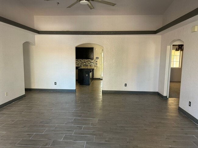 Photo - MOVE-IN READY!